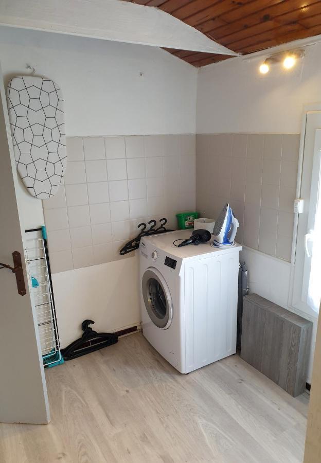 Appartement 62 M2 1Er Etage Avec Jardin Au Rdc Saint-Genis-des-Fontaines Exterior photo