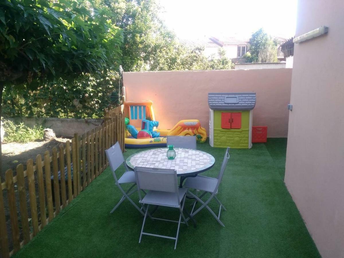 Appartement 62 M2 1Er Etage Avec Jardin Au Rdc Saint-Genis-des-Fontaines Exterior photo